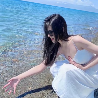 非常莉雅娜 海报